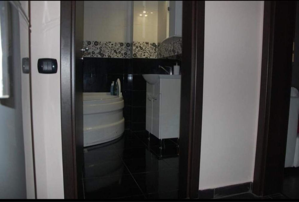 Apartament de inchiriat pe termen lung