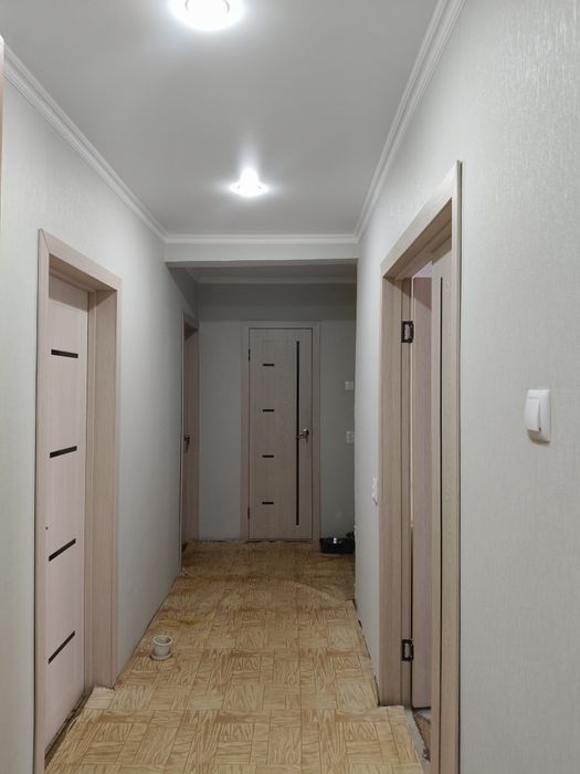 Продам улучшенную 4х комнатную квартиру.