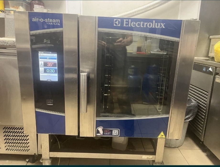 Конвектомат Electrolux