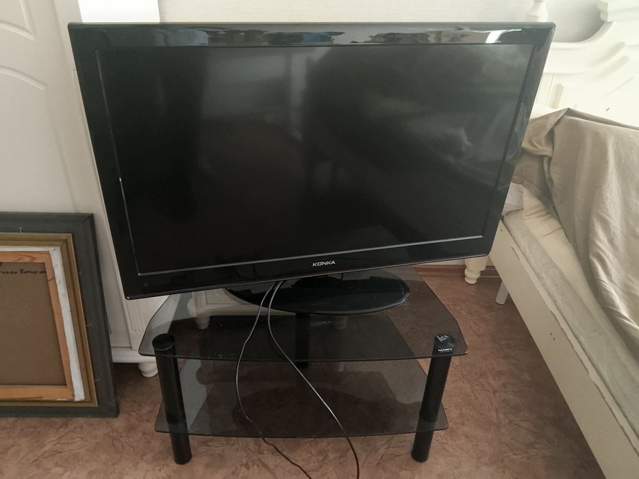 Продам телевизор 2штук