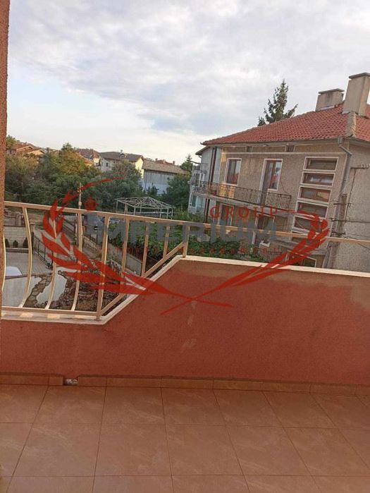 Дава се под наем Тристаен апартамент в Варна, Виница - 75 кв.м за 443.7 € - Снимка #3