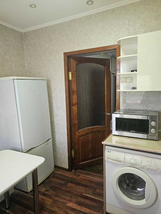 Бобура 2/5/12 площадь 53м2, Набережная Салар