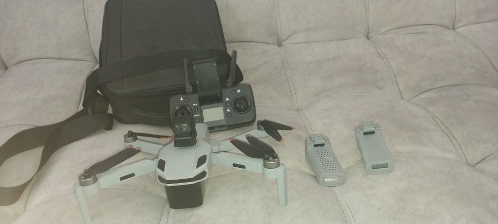 Дрон s135 pro новый