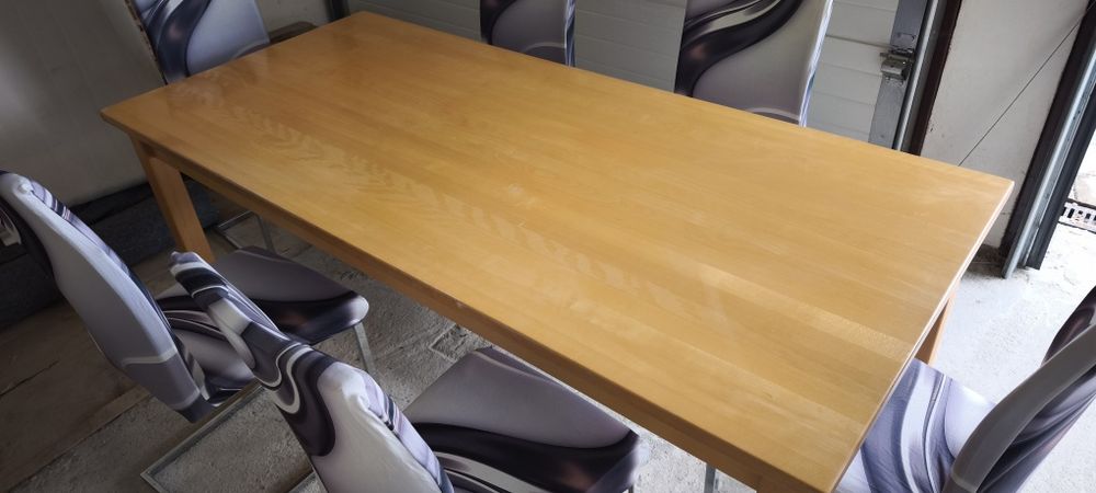 Masă extensibilă din lemn masiv+ 6 scaune
