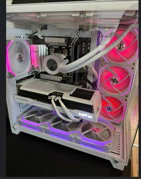 PC Gaming Premium 9800x3d 32GB RAM 9070XT ALB