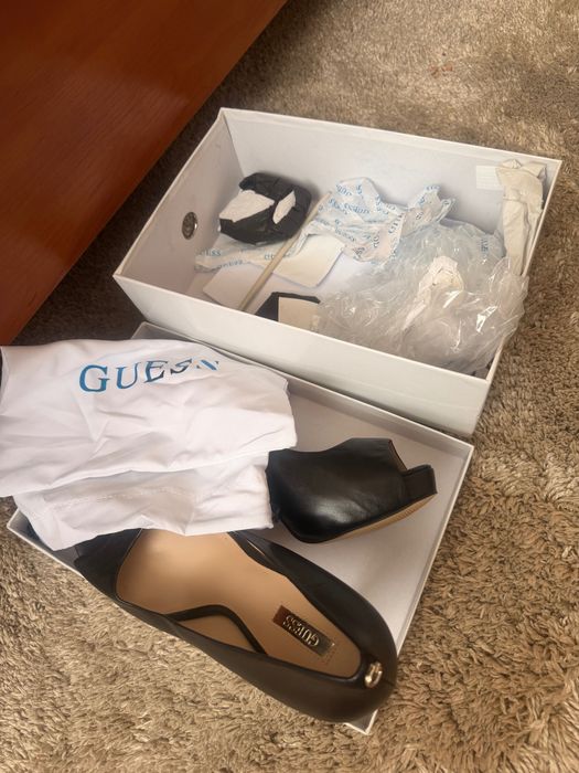 Дамски Обувки Guess