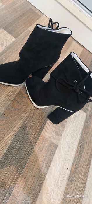 Продаю обувь женский