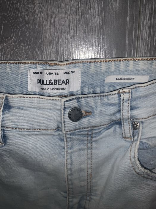 Blugi Pull & Bear 42 EUR Carrot Fit Denim