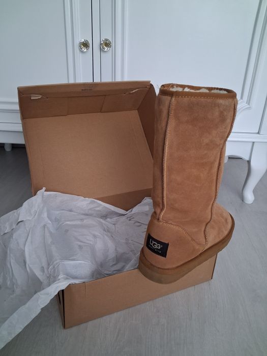 Vand UGG Australia  nr 35 dama