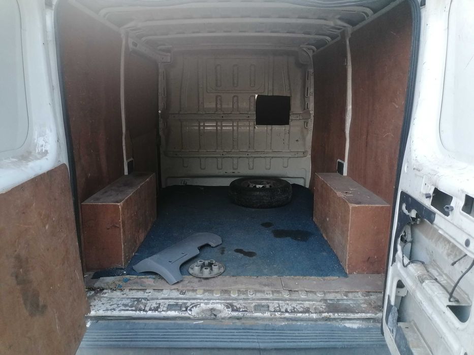 Peugeot Boxer 2.2HDI на части