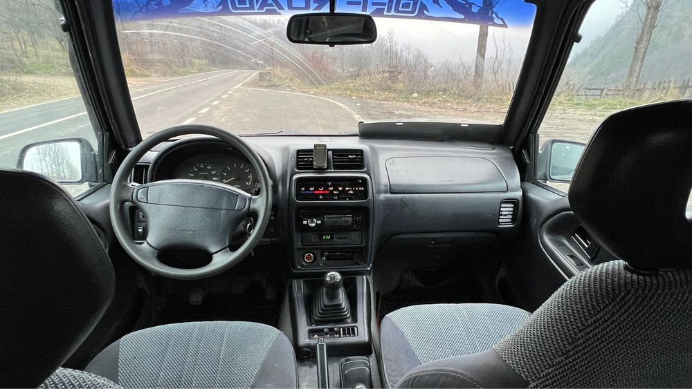 Vând Suzuki Vitara 1.6 16v 97cp