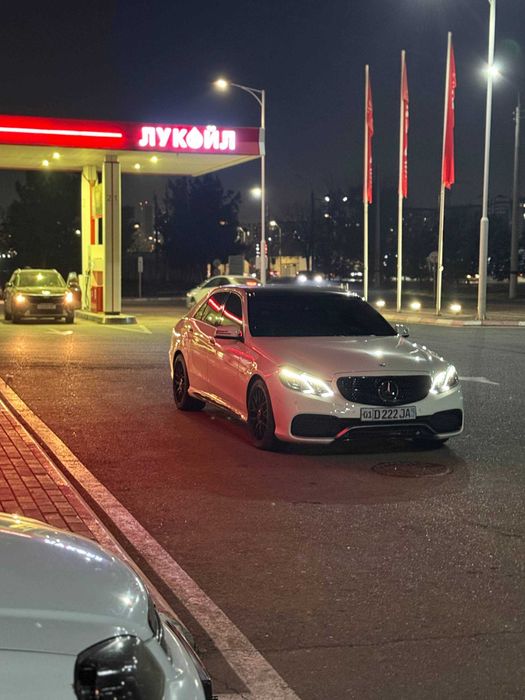 Продам Мерседес 212 AMG