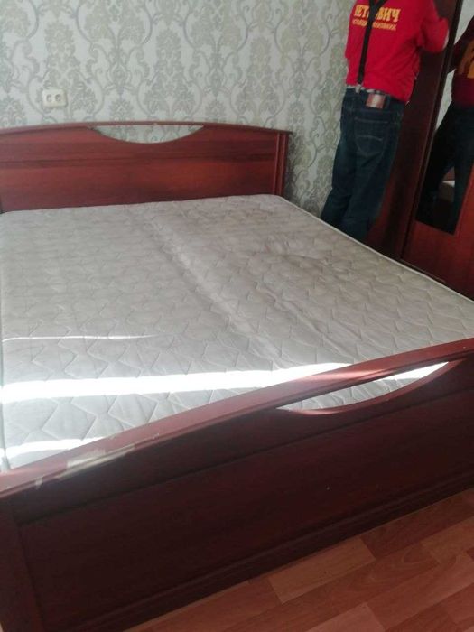 Продам 2ком квартиру в 7 мкр