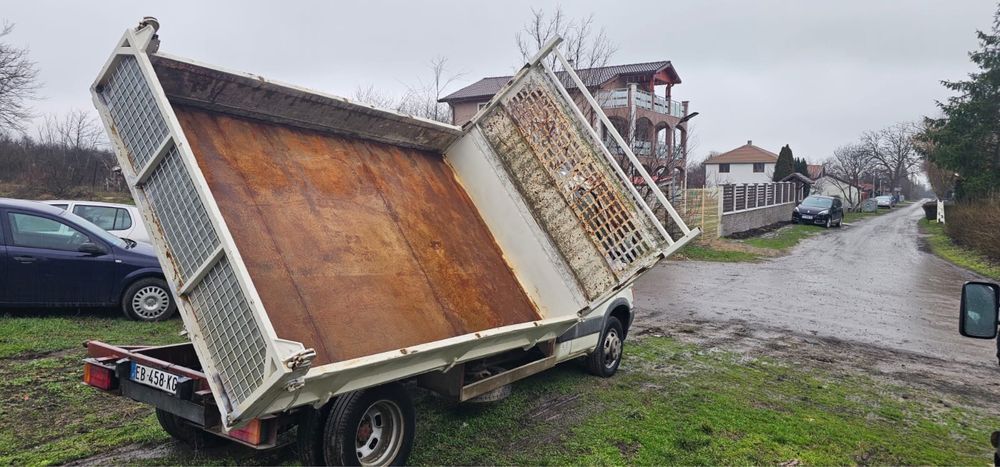 Продава се Самосвал Ивеко