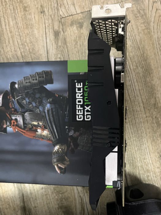 Видеокарта gtx 1050ti 4gb.
