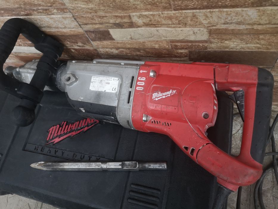 Къртач Milwaukee k900  10kg1600W 20J