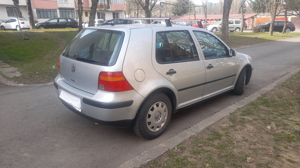 Vand Volkswagen Golf 4