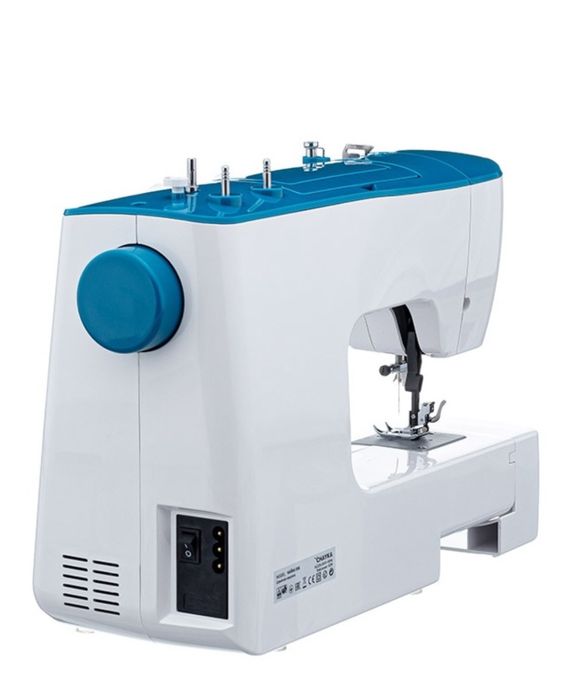 Продам швейную машинку