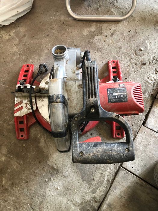 НАСТОЛEН Потапящ Циркуляр Einhell TH-MS 2112