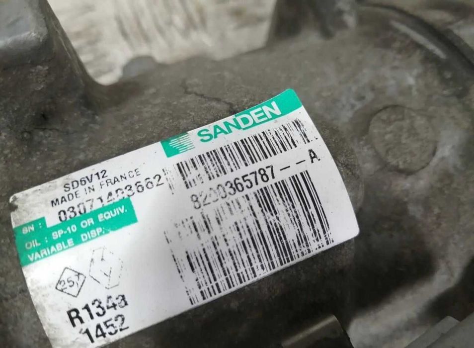 Compresor AC Renault Megane 1.5 dCi 8200365787-A