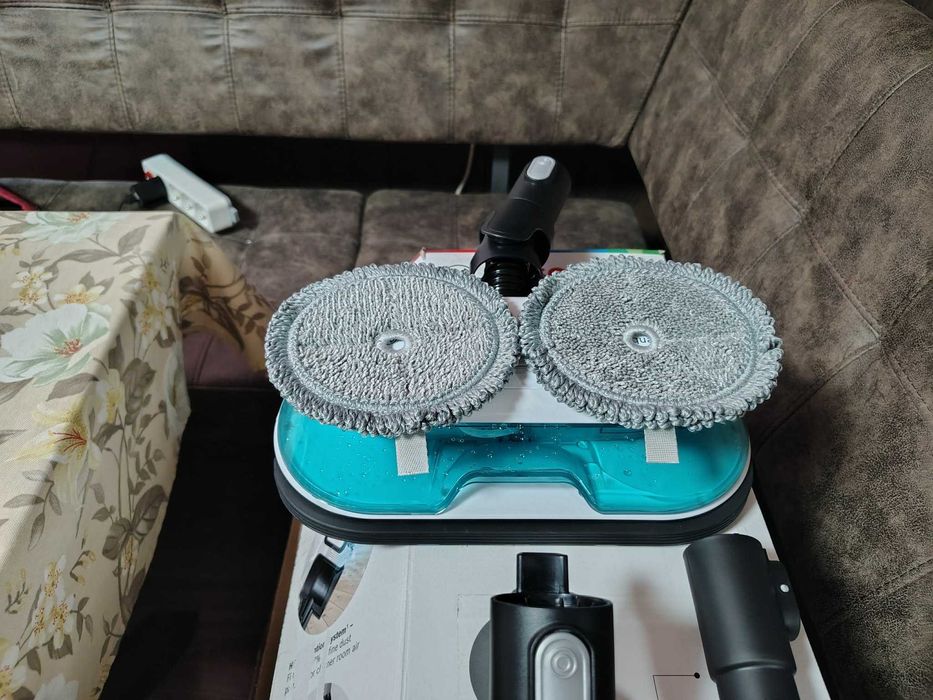 Прахосмукачка Bosch Unlimited 7 ProHygienic Aqua с функция 2 в 1 – прахосмукачка и моп.
