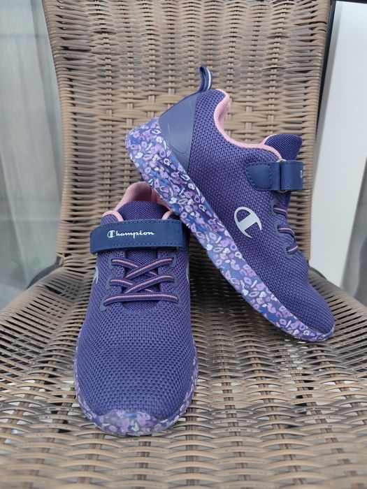 Adidași fete Campion mărimea 34/ 22,5 cm interior