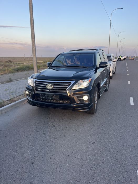Аренда авто лексус 570