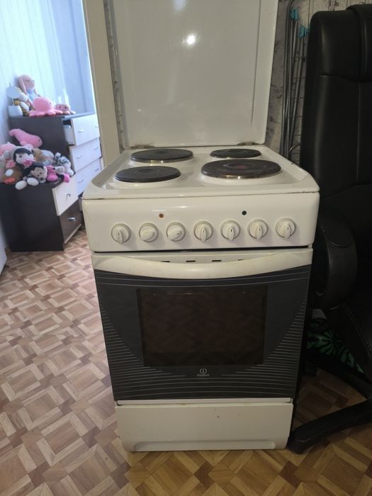 Электрическая плитка