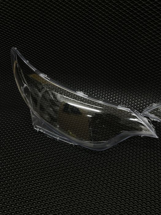 Стекла Фары Toyota Estima