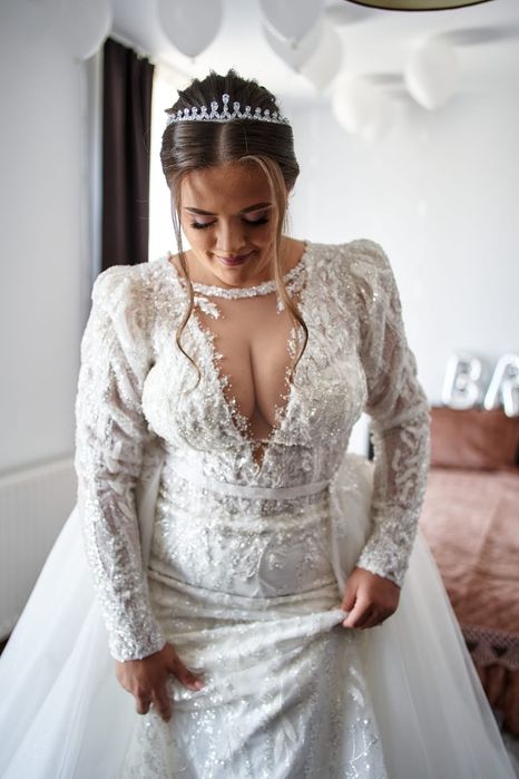 Vand rochie de mireasa