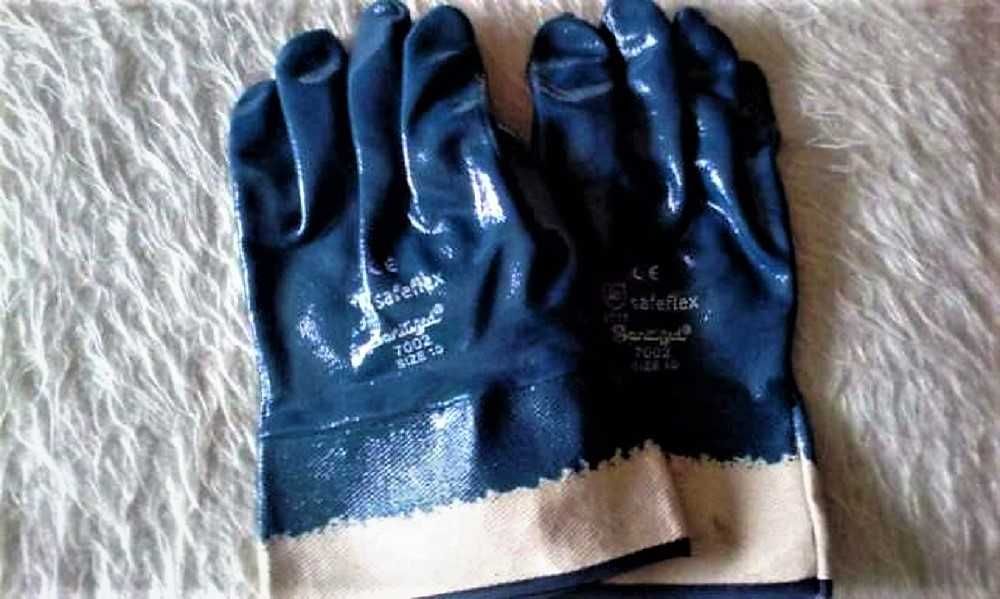 Ръкавици                          .