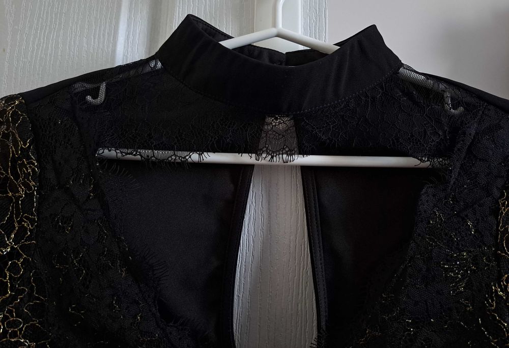 Rochie neagră Boohoo mărime XS/S - stare foarte bună