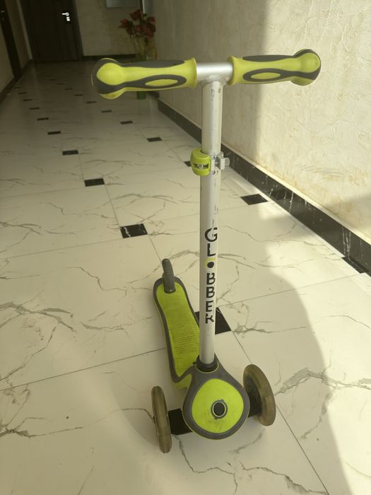 детские товары и игрушки