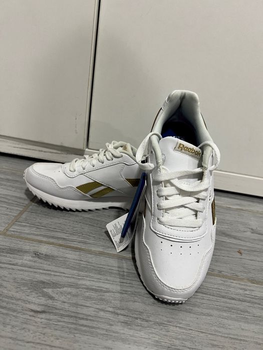 Adidasi reebok nr 35,5