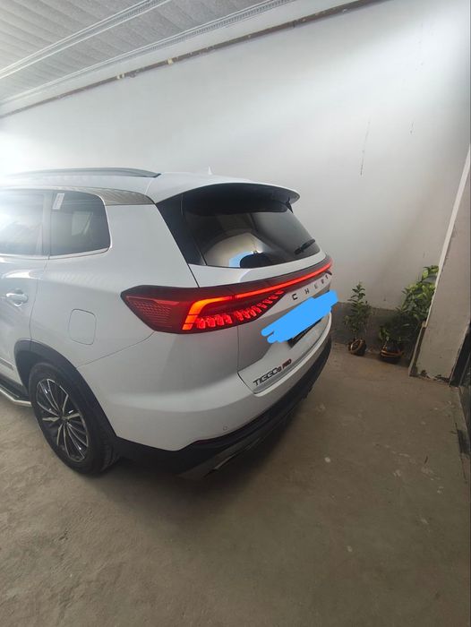 Тигго 8 про лакшерий срочно сотилади