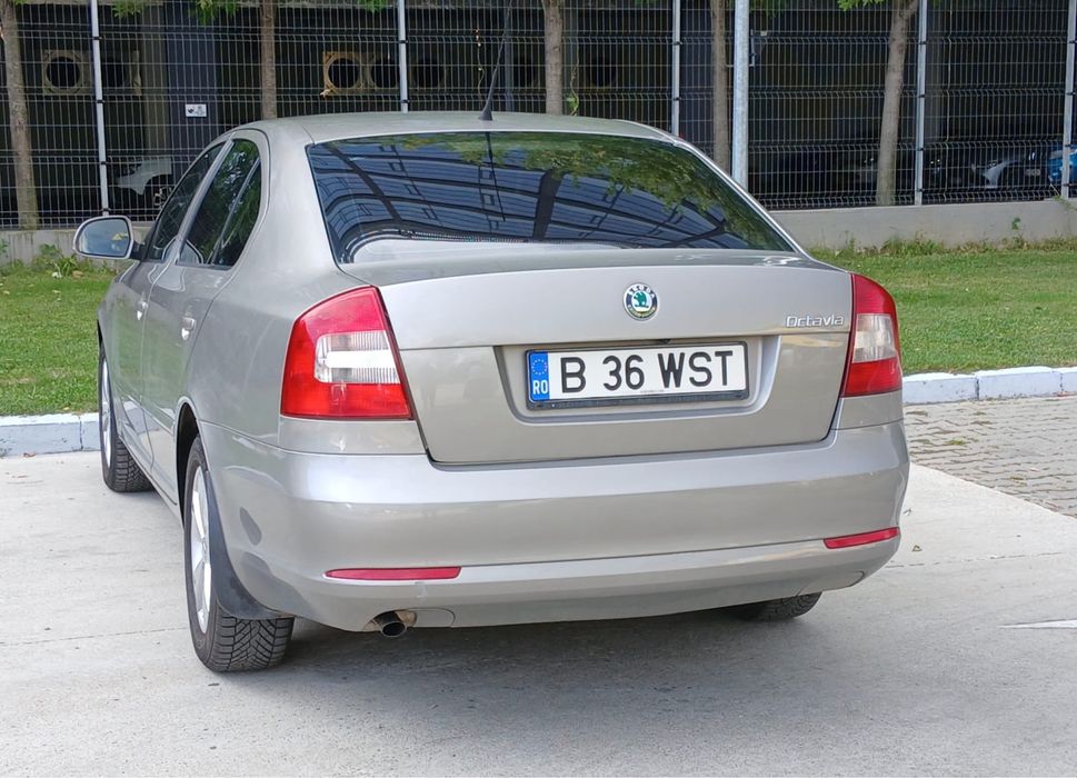SKODA Octavia 2011 — imagine 4