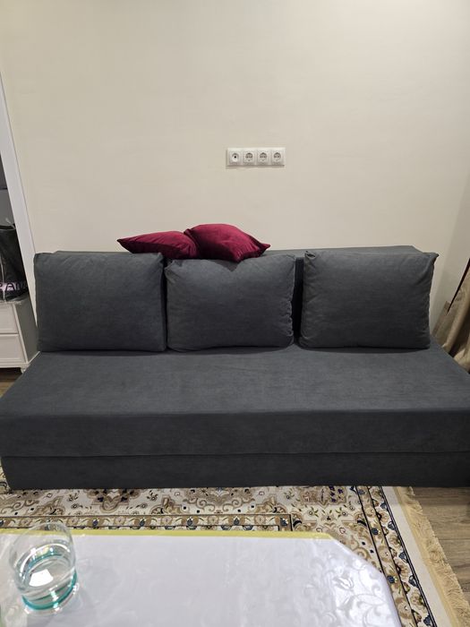 Диван бескаркасный, обивка велюр