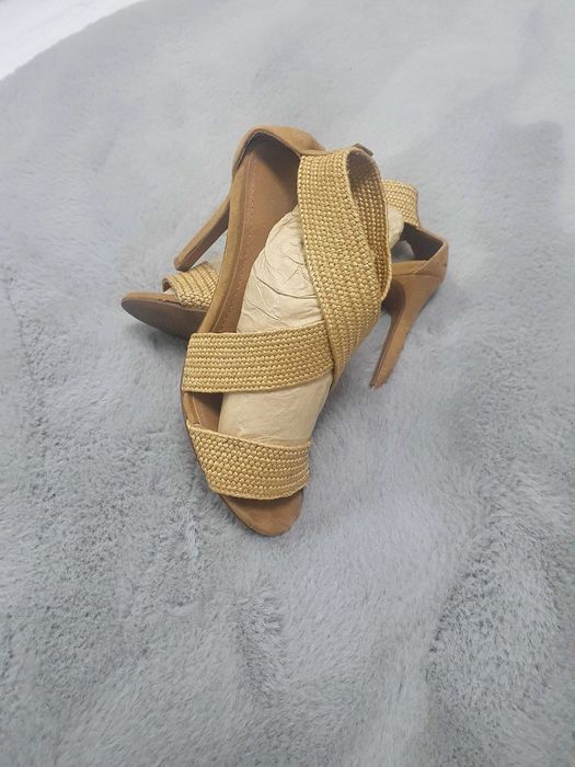 Sandale H&M, maro/bej, numarul 36