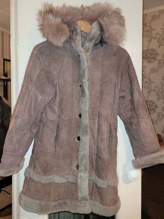 Продам зимние вещи  для девочек