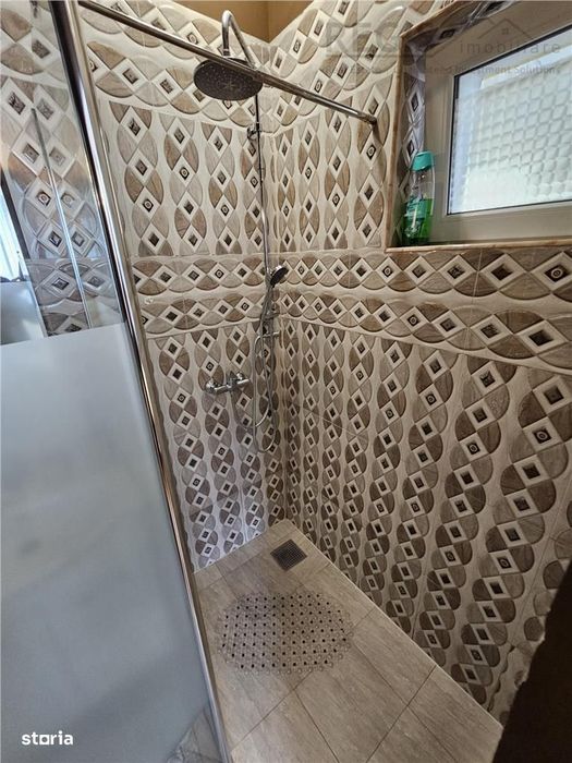 Investitie la cheie in zona centrala! 2 apartamente la casa, transform