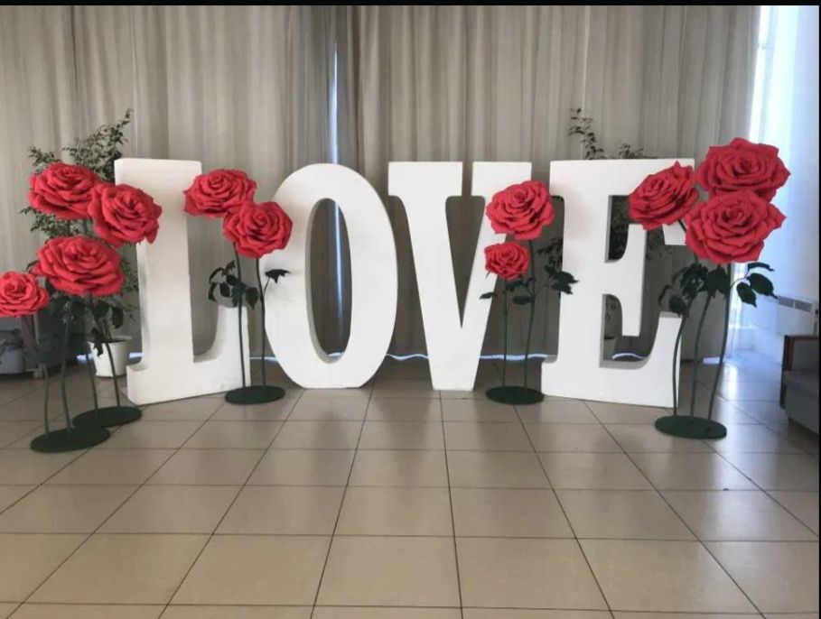 Мольберты Буквы LOVE обьемные из дерево