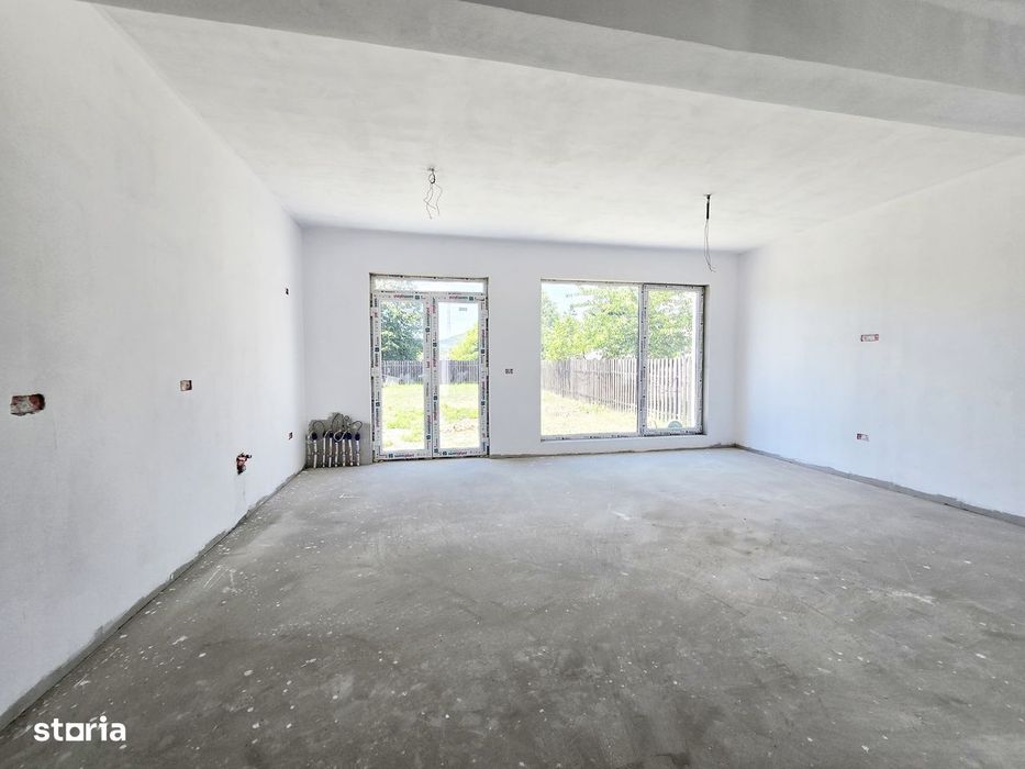 Casa tip duplex cu teren 375 mp - Gai