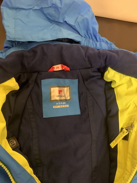 Vand geaca ski Nevica,marime 92-98,pentru copil 2-3 ani