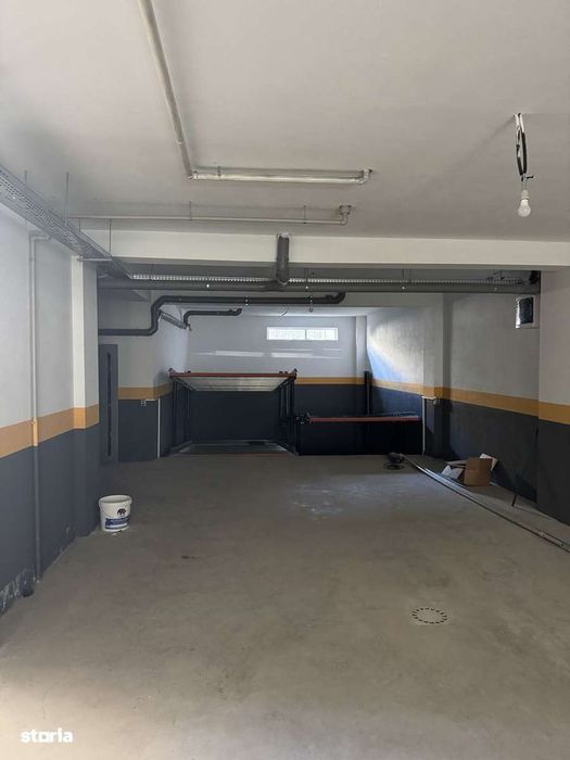 Apartament 3 camere decomandat/nou/ metrou 1Mai