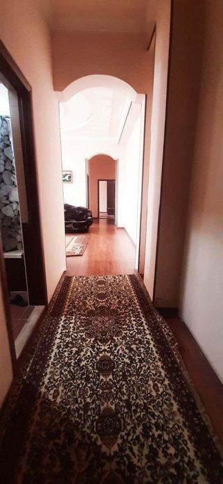 Продаётся квартира в хорошем состоянии прямо центр города  фестиваль