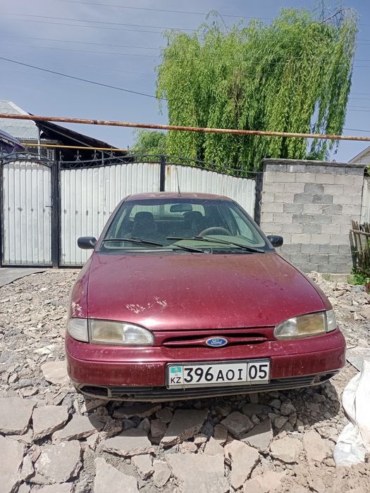 Продам Форда состояние хорошее