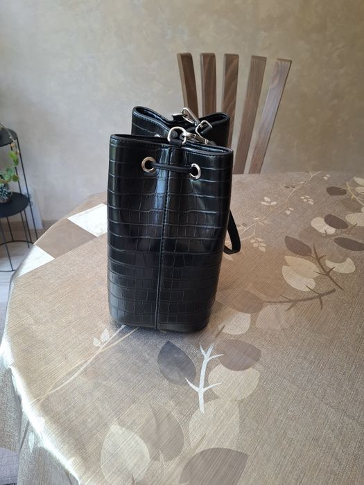 Дамска чанта  черен цвят