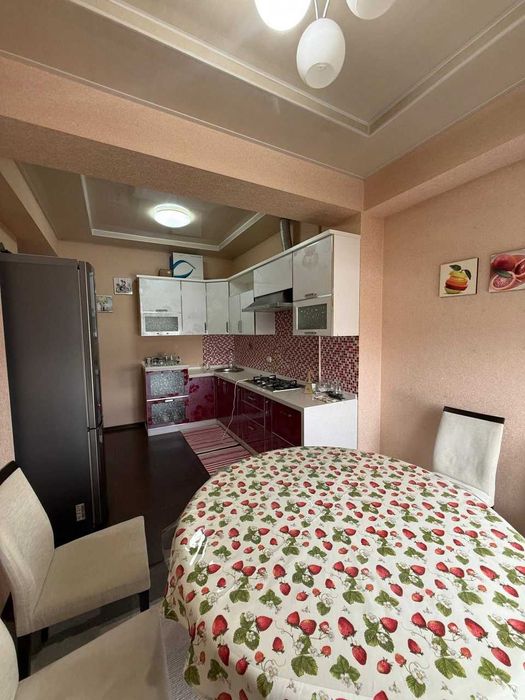 Юнусобод 5-кварталда 2 хонали квартира сотилади, 80 м2