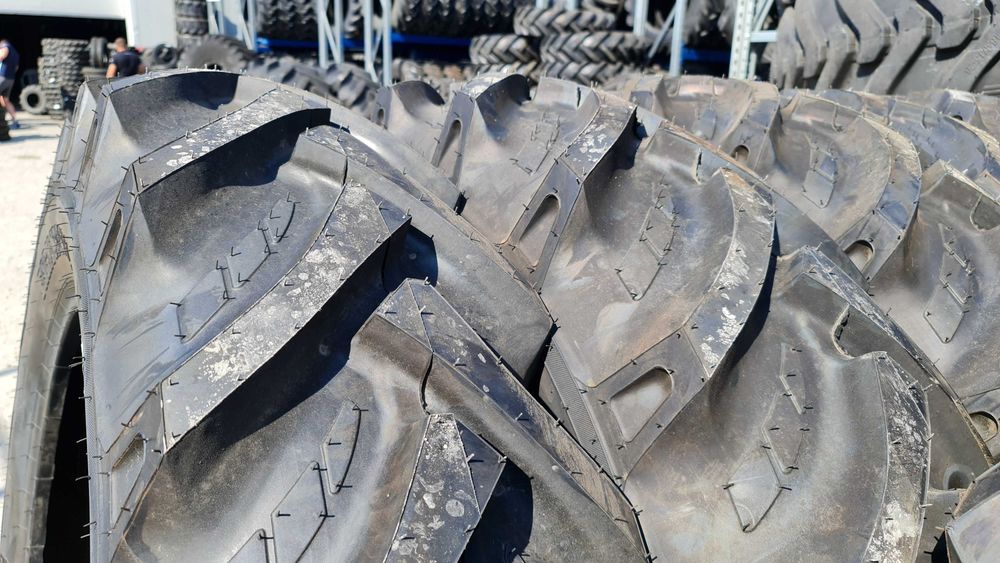 Cauciucuri noi 14.00-38 marca BKT FARM SPECIAL cu 8PLY anvelope U650