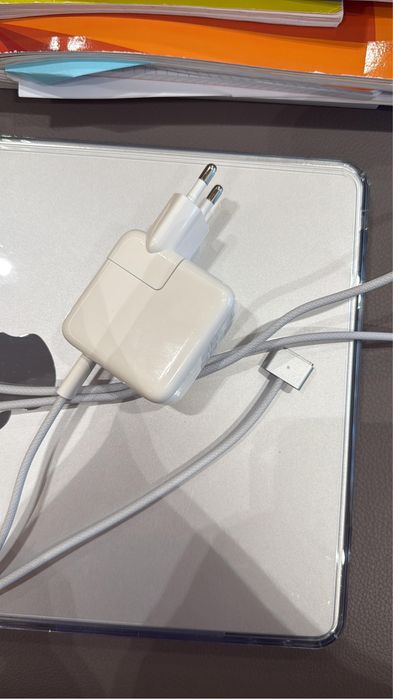 Macbook air, 2023 года